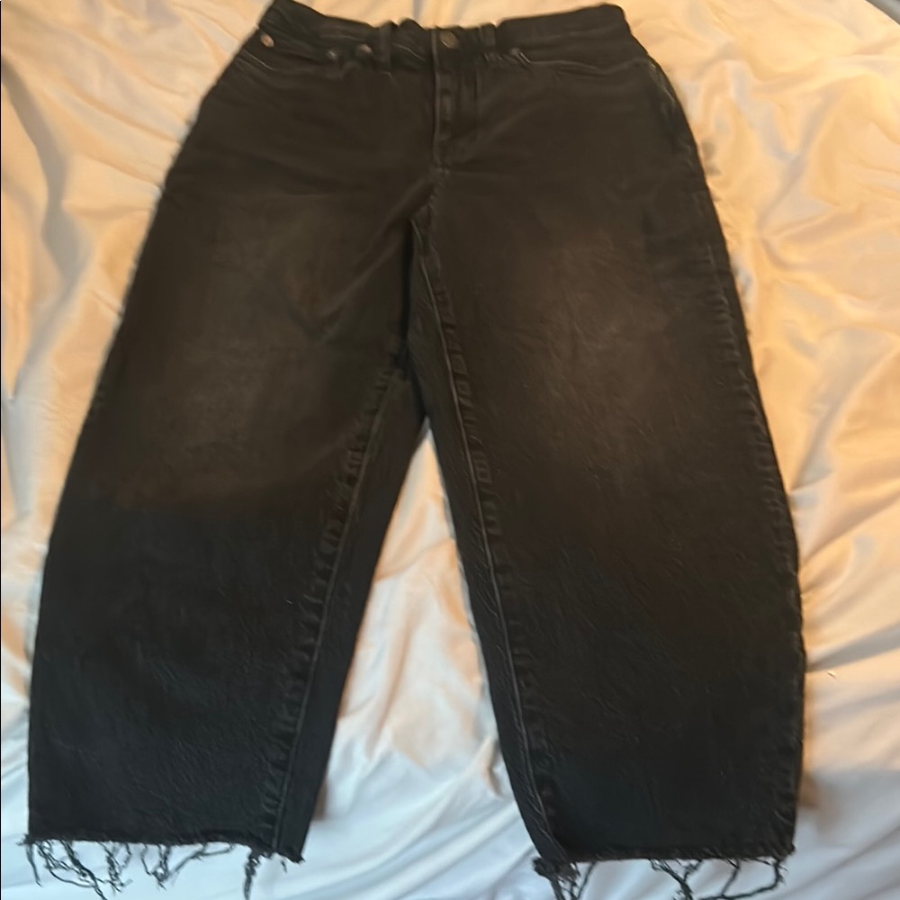 Madewell Black Cropped Raw-Hem Jeans